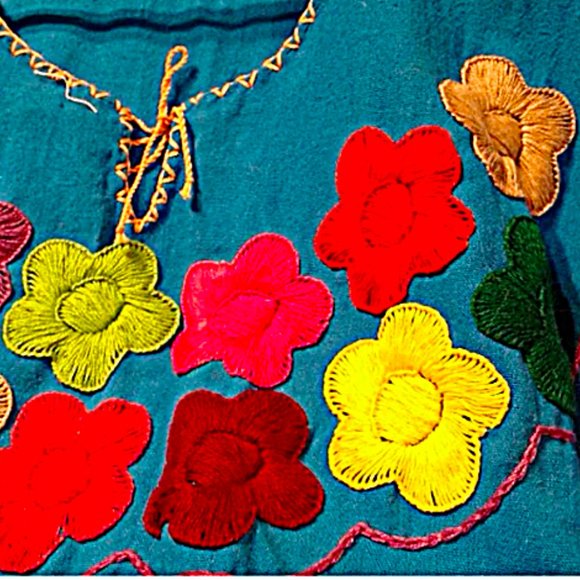 Mexican Embroidered Blue Blouse, M L, Mexican Artist style, Folk Art - Picture 5 of 8